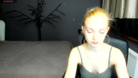 Sonya online show from 19, 4, 2026