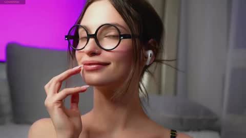 Snapshot of sonyaericsson chatting on 27, 2, 2025 Eva 3 online show from 27, 2, 2025