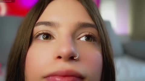 Snapshot of sonyaericsson chatting on 5, 3, 2025 Eva 3 online show from 5, 3, 2025