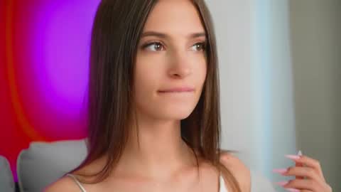 Snapshot of sonyaericsson chatting on 10, 9, 2025 Eva 3 online show from 10, 9, 2025