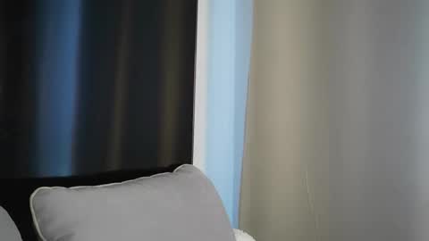 Snapshot of sonyaericsson chatting on 22, 10, 2025 Eva 3 online show from 22, 10, 2025