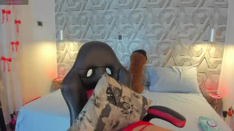 sophie online show from 28, 5, 2026