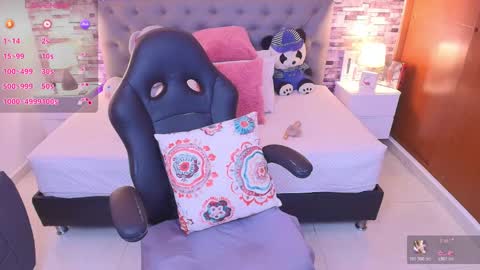 Sofia online show from 14, 11, 2025