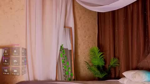 Snapshot of sophia_dreamy chatting on 6, 10, 2025 Sophia online show from 6, 10, 2025