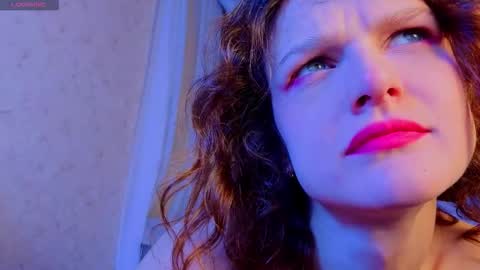 Snapshot of sophia_dreamy chatting on 13, 10, 2025 Sophia online show from 13, 10, 2025