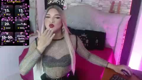 sophia_hott01 online show from 19, 12, 2025