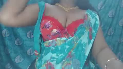 Snapshot of sophia_indian chatting on 17, 11, 2025 Sophia Tamil online show from 17, 11, 2025