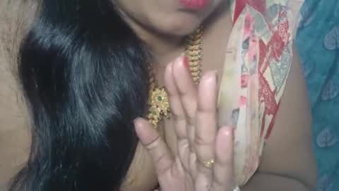 Snapshot of sophia_indian chatting on 18, 12, 2025 Sophia Tamil online show from 18, 12, 2025