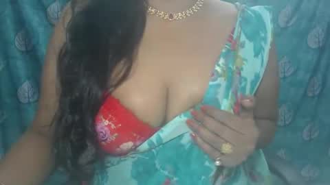 Snapshot of sophia_indian chatting on 19, 12, 2025 Sophia Tamil online show from 19, 12, 2025