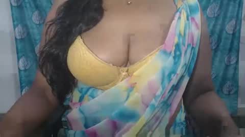 Snapshot of sophia_indian chatting on 27, 2, 2026 Sophia Tamil online show from 27, 2, 2026