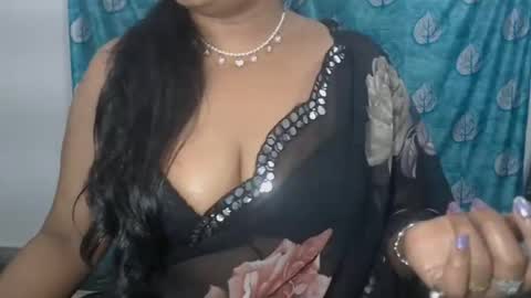 Snapshot of sophia_indian chatting on 2, 5, 2026 Sophia Tamil online show from 2, 5, 2026