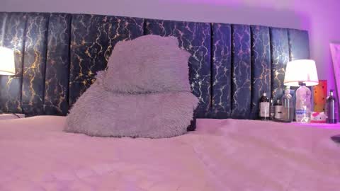 Sofia  online show from 13, 11, 2025