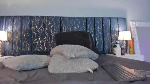 Sofia  online show from 17, 1, 2026