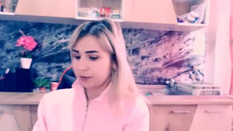 sophia smith4146 online show from 5, 4, 2026