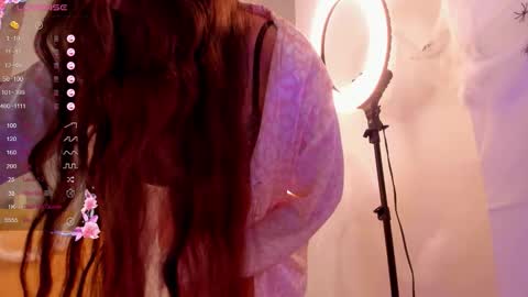 Snapshot of sophiaa_sensual chatting on 31, 10, 2025 Sophia online show from 31, 10, 2025