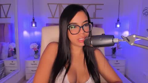 Sophie Hill  online show from 5, 11, 2025