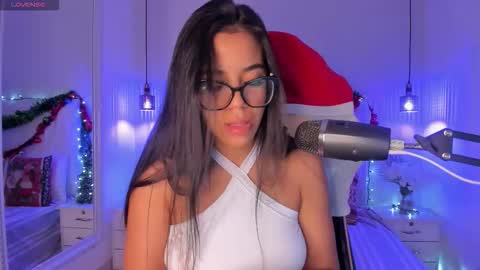 Sophie Hill  online show from 20, 12, 2025