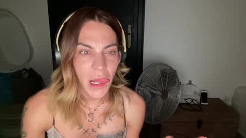 SophiaAt40 online show from 18, 6, 2026