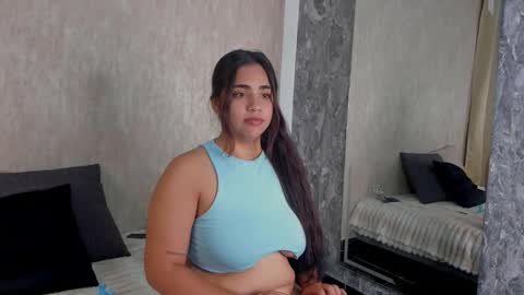 Snapshot of sophiabliss_ chatting on 13, 9, 2025 sophiabliss_ online show from 13, 9, 2025
