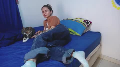 Snapshot of sophiamiller6 chatting on 8, 5, 2026 sophiamiller6 online show from 8, 5, 2026