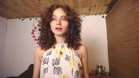 Snapshot of sophiamiller6 chatting on 12, 5, 2026 sophiamiller6 online show from 12, 5, 2026