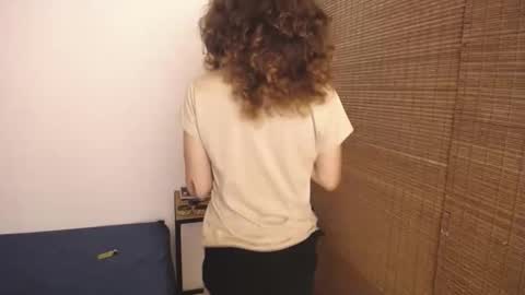 Snapshot of sophiamiller6 chatting on 15, 5, 2026 sophiamiller6 online show from 15, 5, 2026