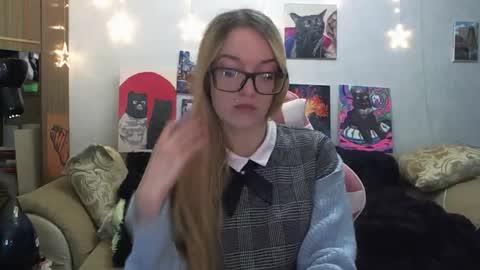 SophiaSonata online show from 4, 10, 2025