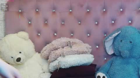 Snapshot of sophiastarr10 chatting on 18, 2, 2026 sophiastarr10 online show from 18, 2, 2026