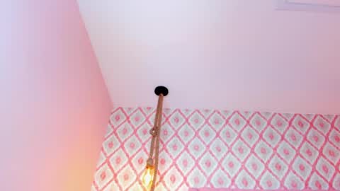 S O P H I A  online show from 7, 3, 2025