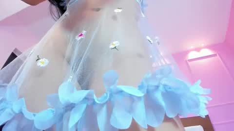 S O P H I A  online show from 12, 11, 2025