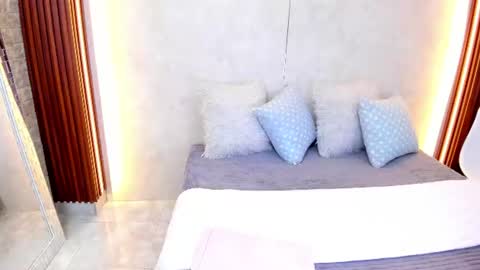 Snapshot of sophicarter_ chatting on 21, 6, 2026 online show from 21, 6, 2026