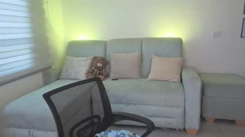 Snapshot of sophie_bbs chatting on 3, 6, 2026 Sophie online show from 3, 6, 2026