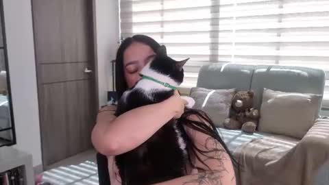 Sophie  online show from 7, 7, 2026
