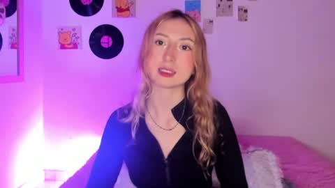 Sophie online show from 11, 4, 2026