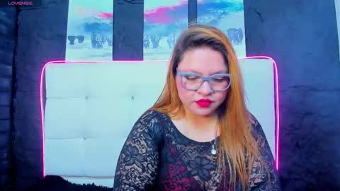 Soph online show from 3, 2, 2026