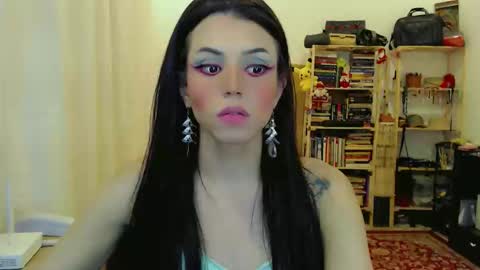 Sophie Fantasys online show from 22, 11, 2025