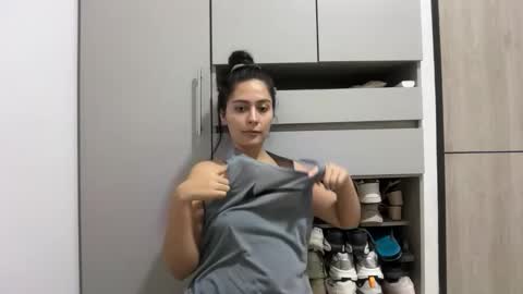 Sophie online show from 28, 4, 2026