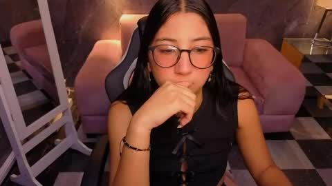 sophie_jones_b online show from 2, 5, 2026