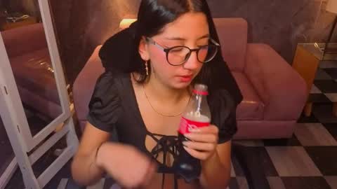sophie_jones_b online show from 7, 5, 2026