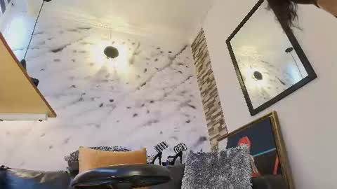 Snapshot of sophie_littles chatting on 26, 6, 2026 Sophie online show from 26, 6, 2026