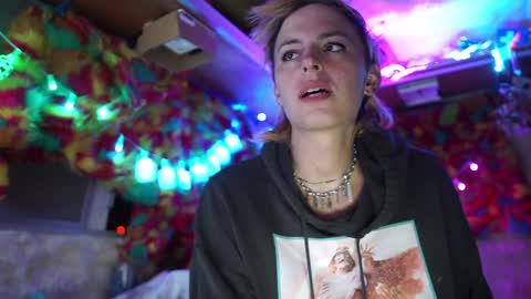 Snapshot of sophie_lovely chatting on 31, 1, 2025 derpy derpington online show from 31, 1, 2025