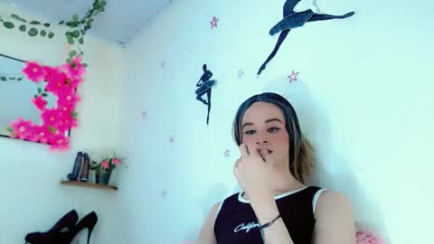 sophie_miaa online show from 15, 1, 2025