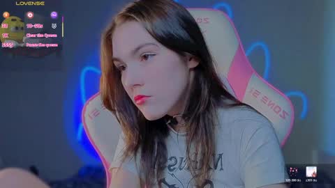 sophie_nomenal_ online show from 5, 6, 2026