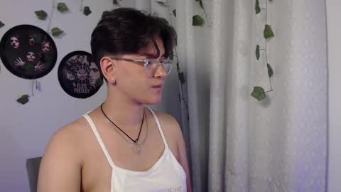 sophie_ross1 online show from 20, 11, 2025