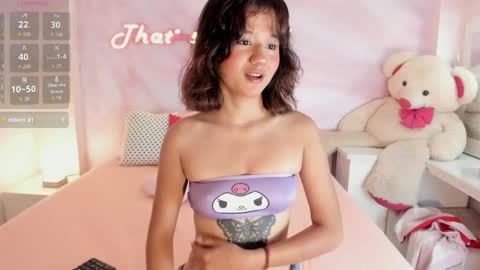 Sophie Smitt  online show from 1, 12, 2025