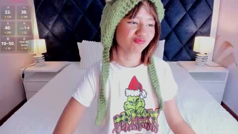 Sophie Smitt  online show from 23, 12, 2025