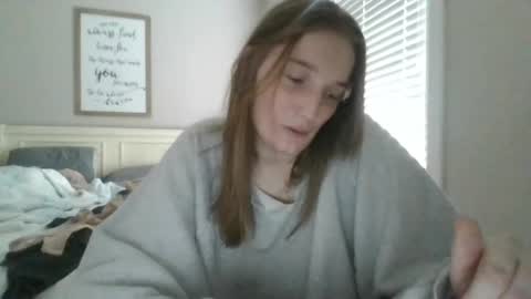 Sophie Bateman online show from 4, 3, 2025