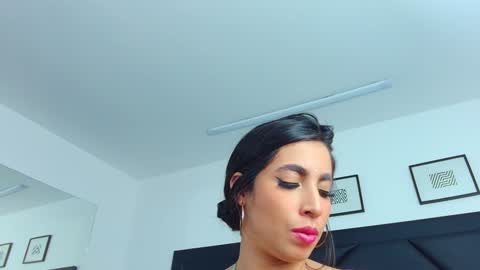 Snapshot of sophiecarther chatting on 8, 12, 2024 Sophie Carther online show from 8, 12, 2024