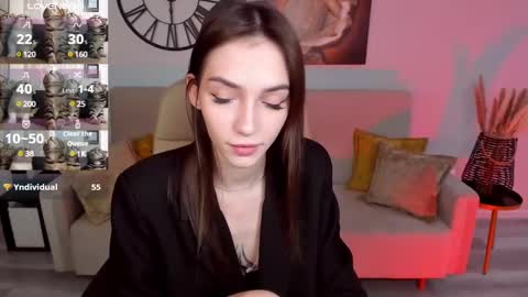 Sophie online show from 8, 12, 2024