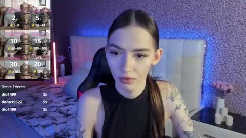 Sophie online show from 4, 2, 2025